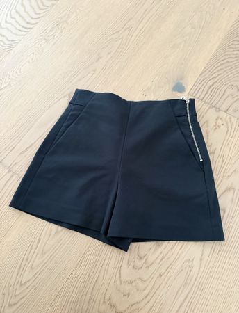 Zara Woman Shorts, kurze Hosen, dunkelblau, Gr. XS