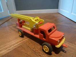 Holz Spielzeug Feuerwehr von Gecevo, camion pompier en bois