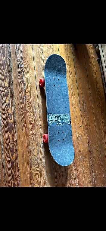 Skateboards: Planche a roulette  – Usato da Genève venduto da mapayo 1