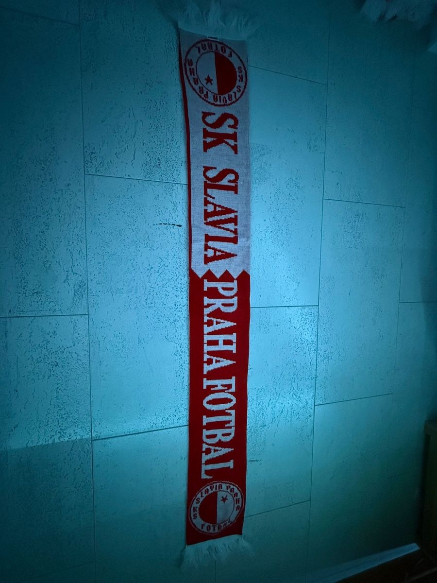 Foulard & Sciarpe: Fanschal SK Slavia Praha – Nuovo (secondo la descrizione) da Arch venduto da Baloo11
