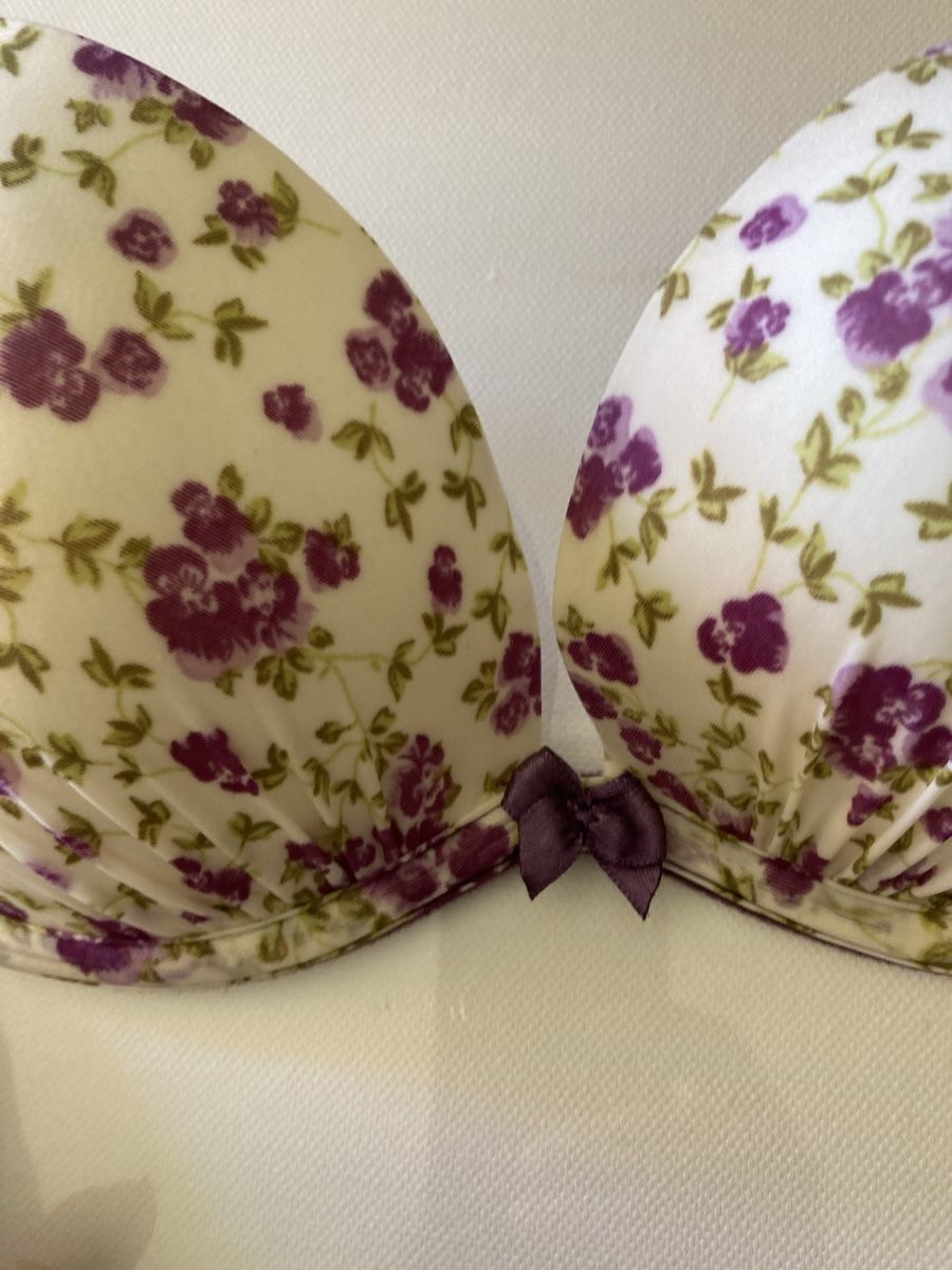 Autres dessous: Sg neuf taille 75B – Neuf avec emballage d'origine à Orbe par Jade333 2