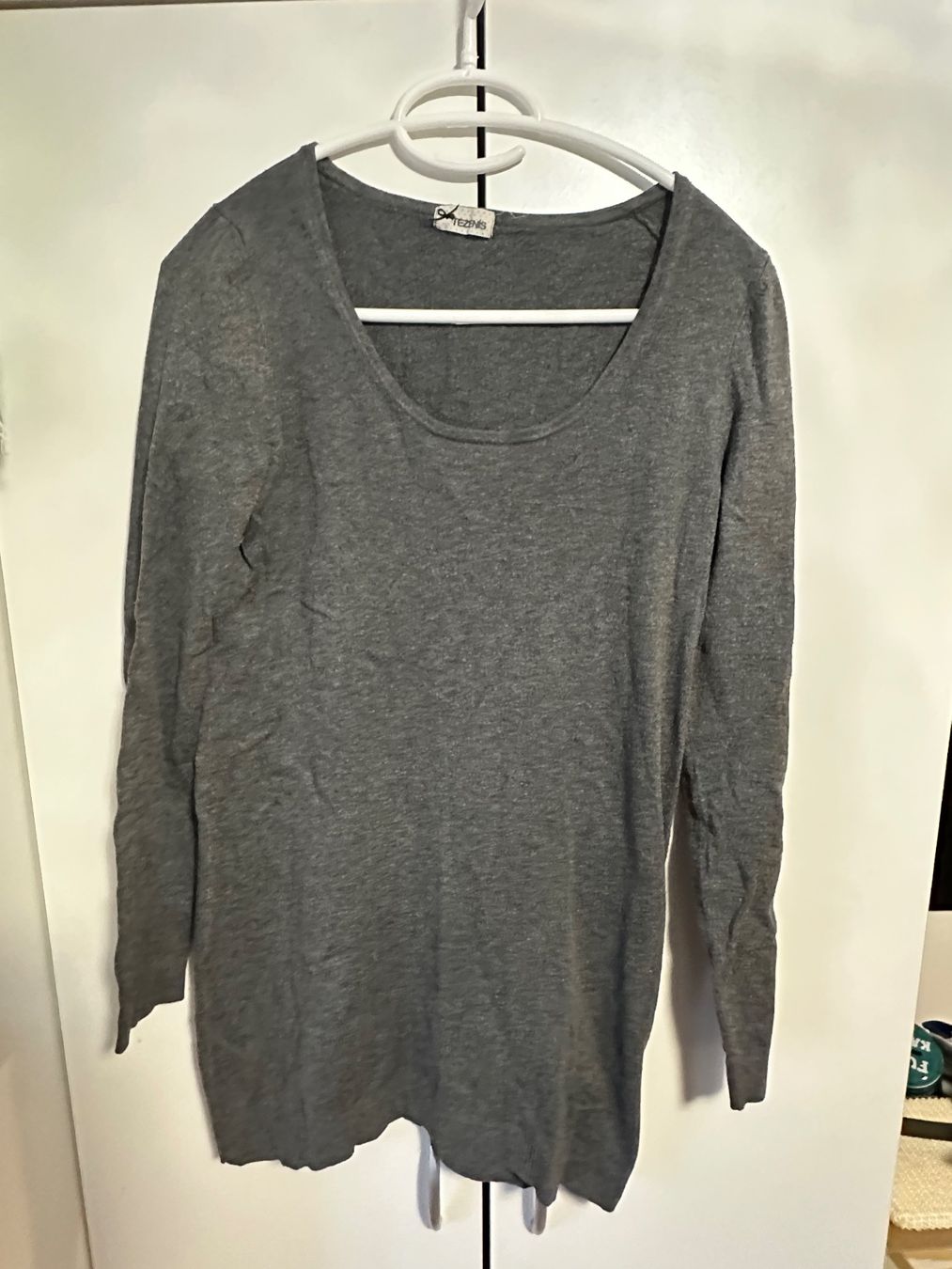 Tezenis Pulls & Sweat-shirts: Damen Pullover Tezenis Grau Langarm Grösse M/L – D'occasion à Schaan par Hermine2018