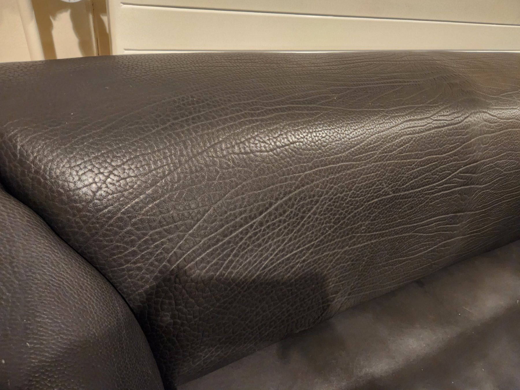 De Sede Divani: Designer Sofa De Sede DS47 Büffelleder schwarz – Usato da Lichtensteig venduto da UsedIN 4