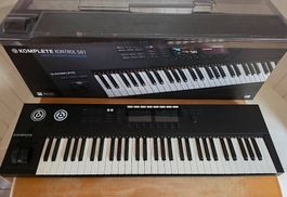 Komplete Kontrol S61 + Komplete 12 Ultimate