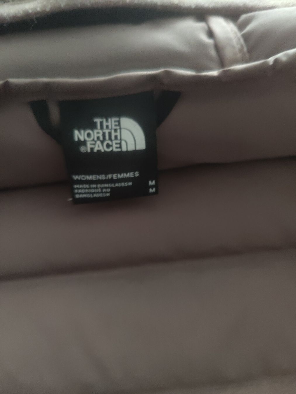 North Face Giacche: doudoune the north face – Nuovo (secondo la descrizione) da Fribourg venduto da cbu_q7ck 2