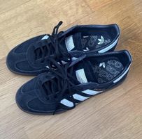 Adidas Spezial nere, taglia 40, perfette per l'autunno!