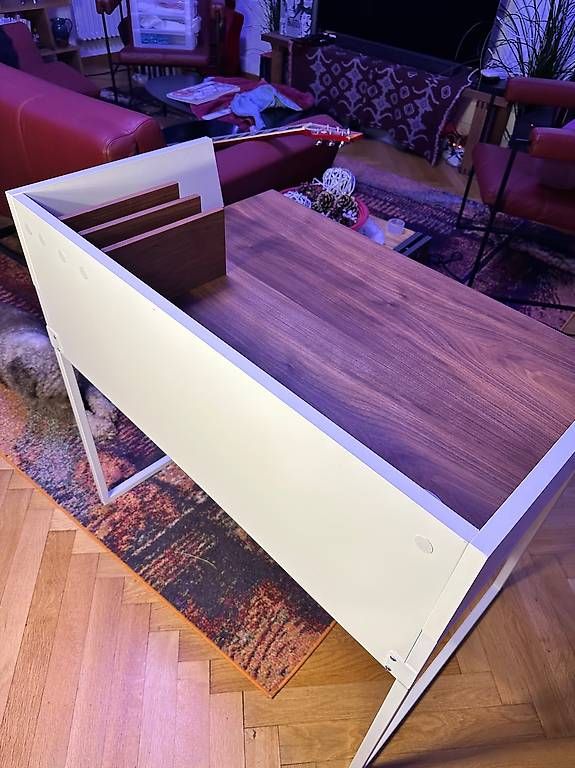 Scrivanie: Bureau enfant Pfister comme neuf – Usato da Areuse venduto da bov_j5x9
