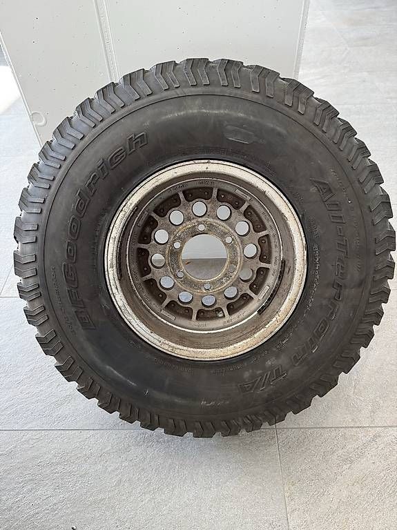 Goodrich Pneus & Roues: Räder zu Chevrolet K5 – D'occasion à Buchs SG par Scaro 1