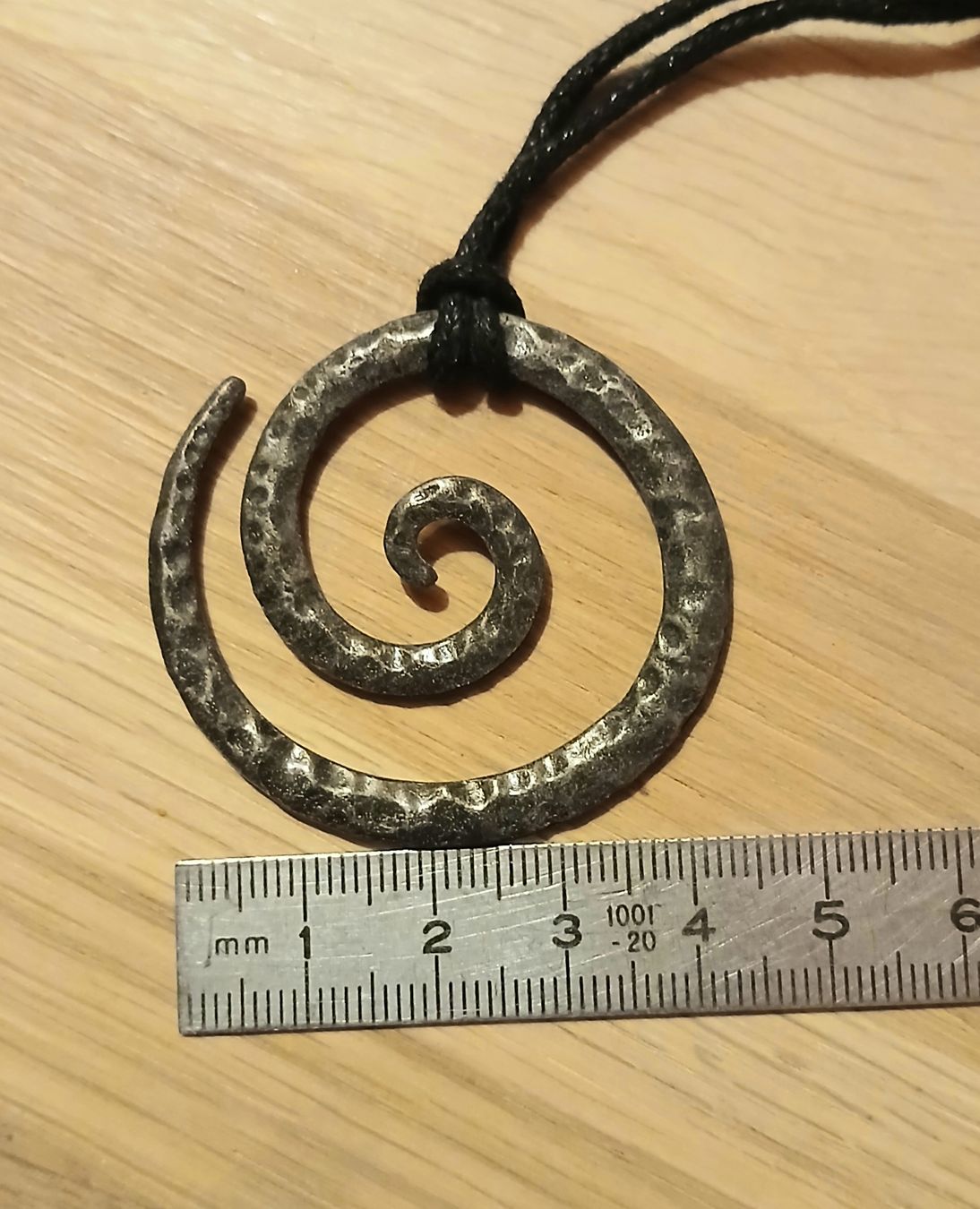 Ciondoli: Collier avec pendentif Celte - Viking – Nuovo (secondo la descrizione) da Sciernes-d'Albeuve venduto da Dojo004 4