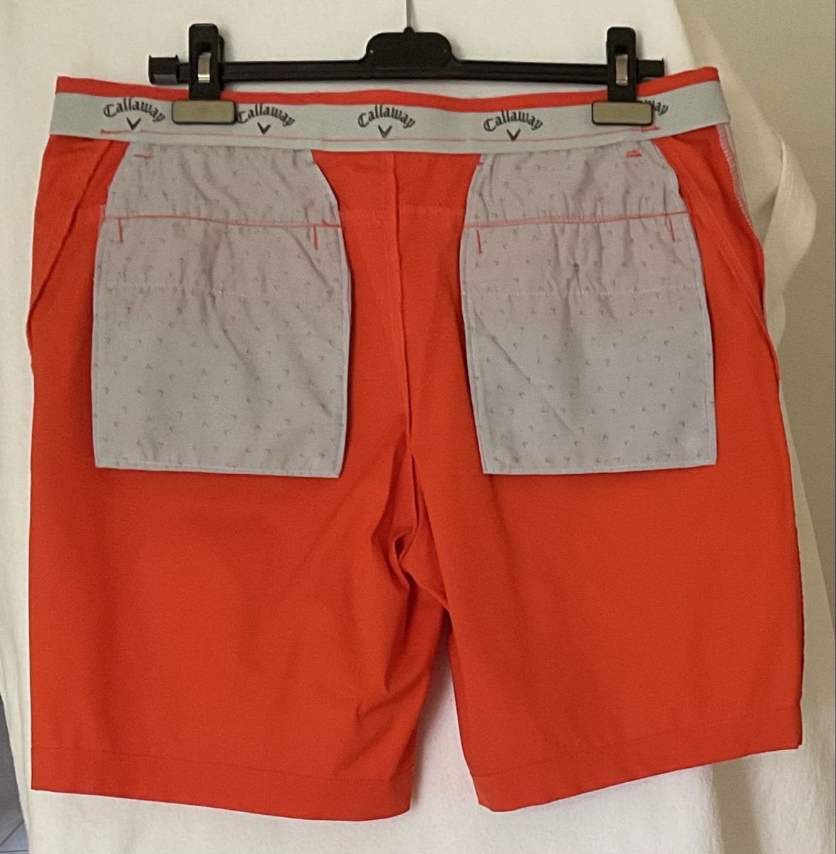 Callaway Pantaloni: Callaway short de golf orange - EU 50 – Usato da Corseaux venduto da Mililaforet75 4