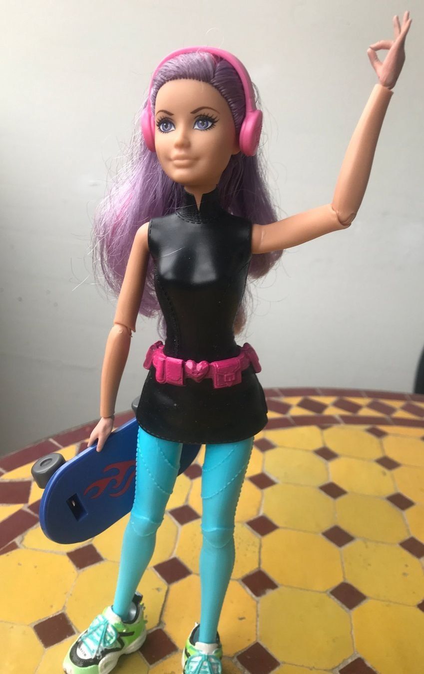Puppen: OOAK 2015 Skateboarder Barbie – Gebraucht aus Onex von johnca 1