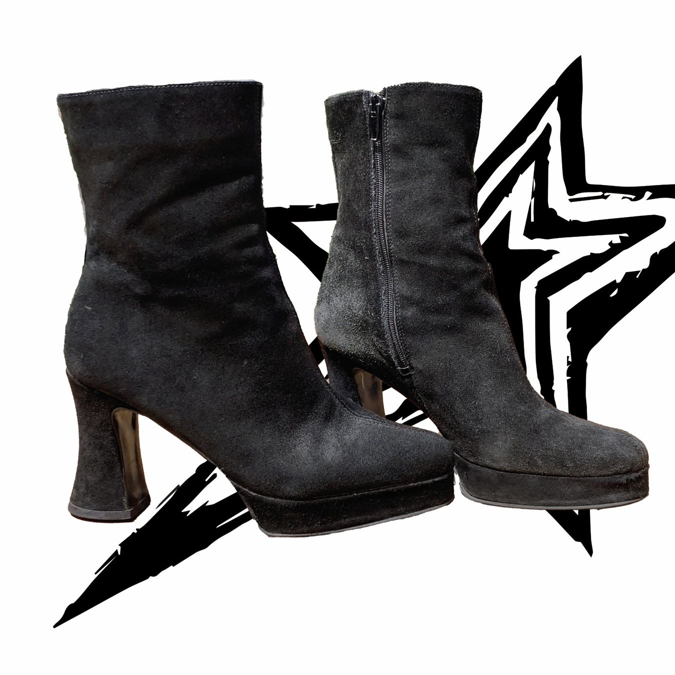 Scarpe da donna: Schwarze Stiefeletten aus echtem Leder mit Absatz – Usato da Chalais venduto da Decoarts.art