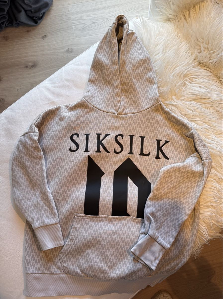 Siksilk Maglioni & Felpe: Messi Siksilk Sweater Gr. 146 – Usato da Buchs SG venduto da Scheni71