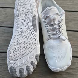 Scarpe da donna: Chaussures blanches textiles, pointure 40, NEUF – Nuovo e nell'imballaggio originale da Agiez venduto da chouchanelle 1