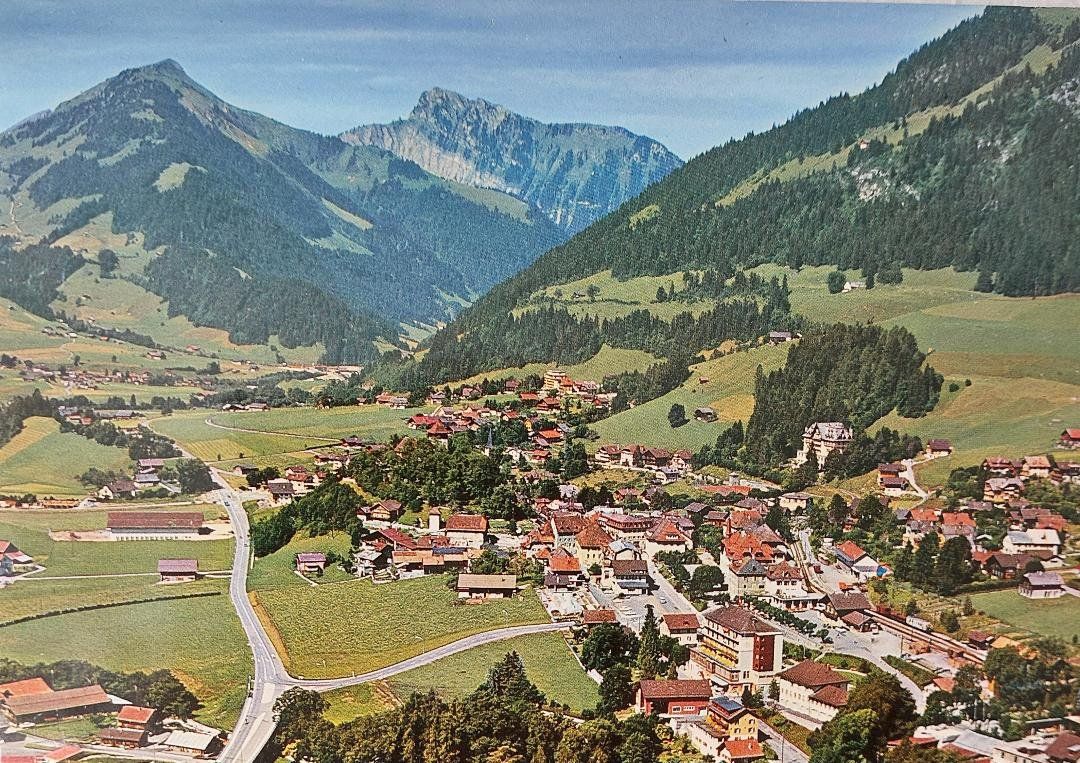 Cartoline postali: CHÂTEAU-d'OEX - Dent de Corjon & Planachaux – Usato da Delémont venduto da Domdom1