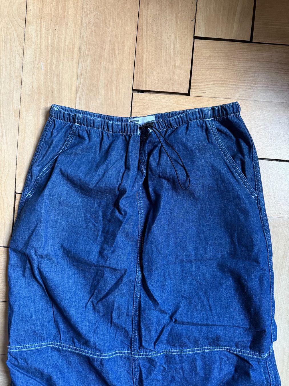 Bershka Jupes: BERSHKA - Jeansrock blau M – D'occasion à Zürich par Diazaio 1