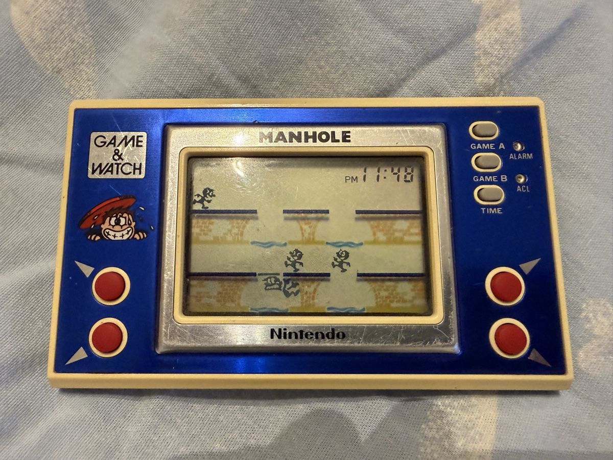 game&watch Console: Nintendo Game&Watch Manhole – Usato da Schöfflisdorf venduto da Renf68