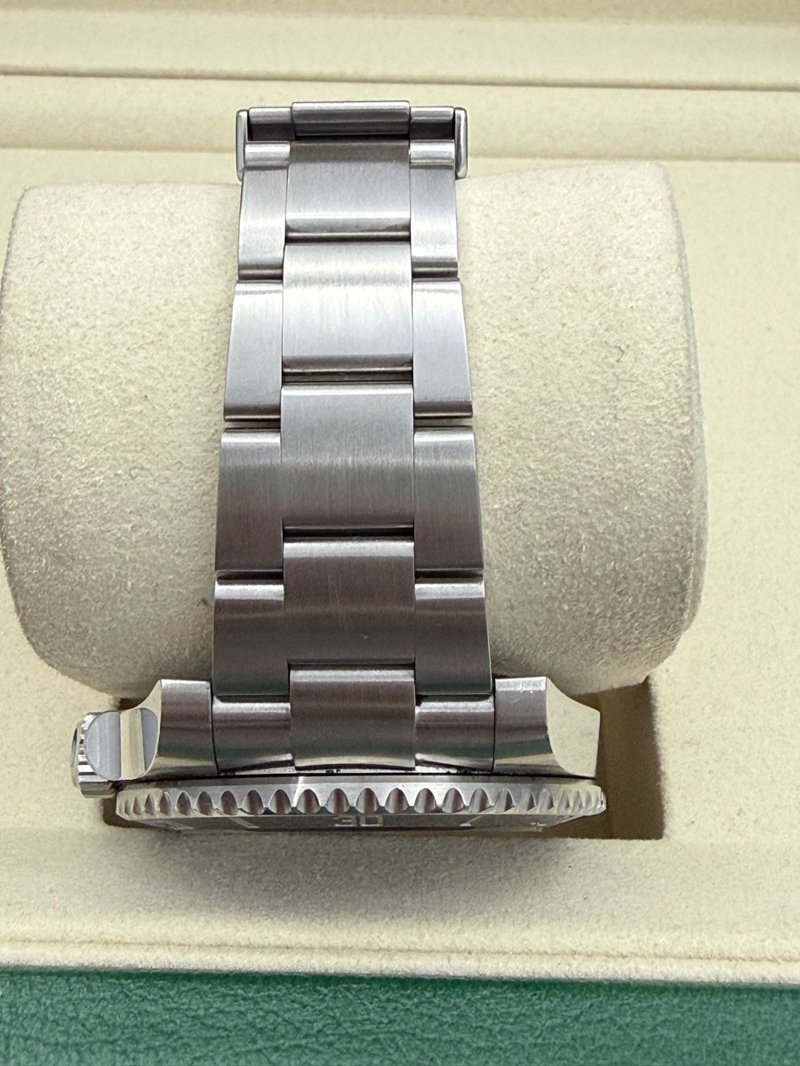 Rolex Uhren: Rolex Submariner No Date Full Set Nice Condition – Gebraucht aus Zürich von watchdealer-24 7