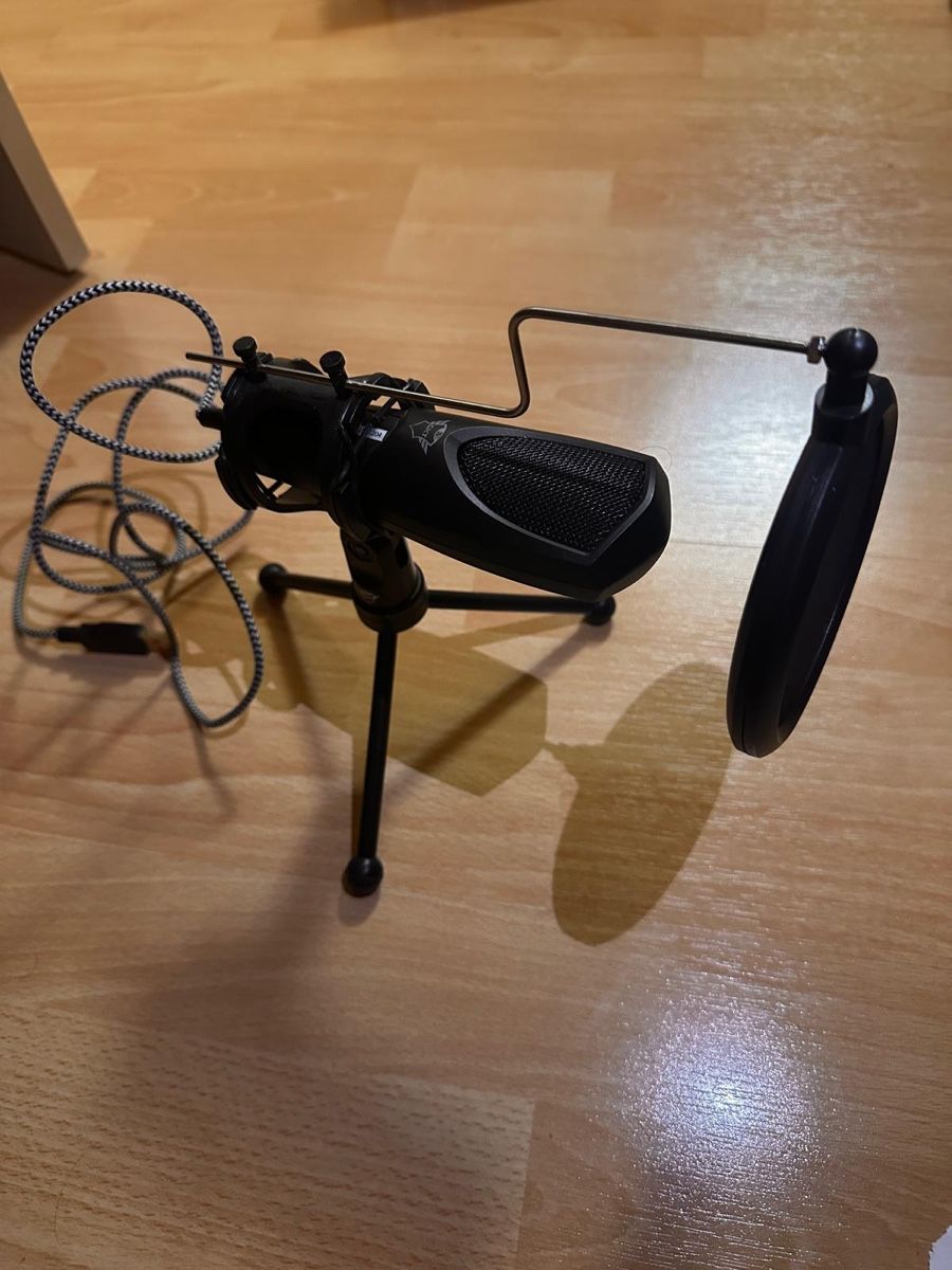Trust Microfoni: Trust Gaming Microphone - Mantis Streaming Mic USB – Nuovo (secondo la descrizione) da Tuggen venduto da Matt.Sp 1