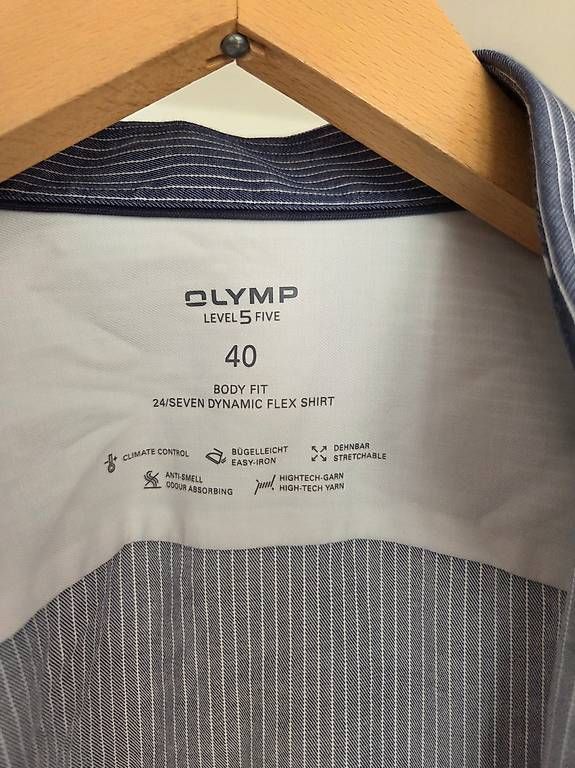 Hemden: Olymp Level 5 Body Fit Hemd Gr.40 hellblau gestreift – Gebraucht aus Ostermundigen von wab_jxp5