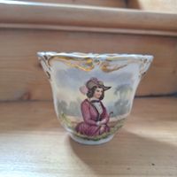 Versand möglich! Alte Tasse, französisch, gemaltes Porträt