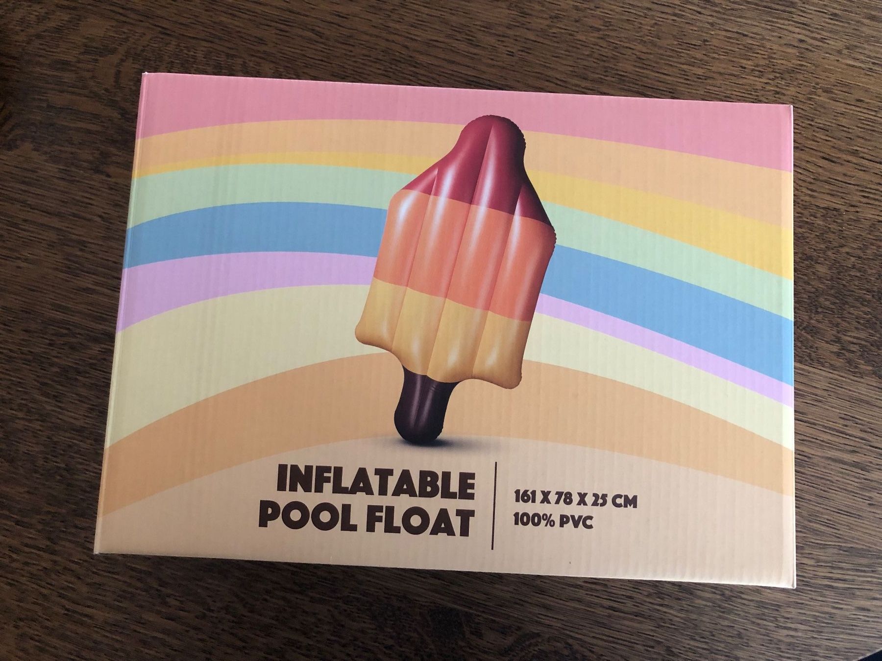 Salvagente: Aufblasbare Matratze Inflatable Pool Float Ice Cream Bouée – Nuovo e nell'imballaggio originale da St-Aubin FR venduto da Tiweety
