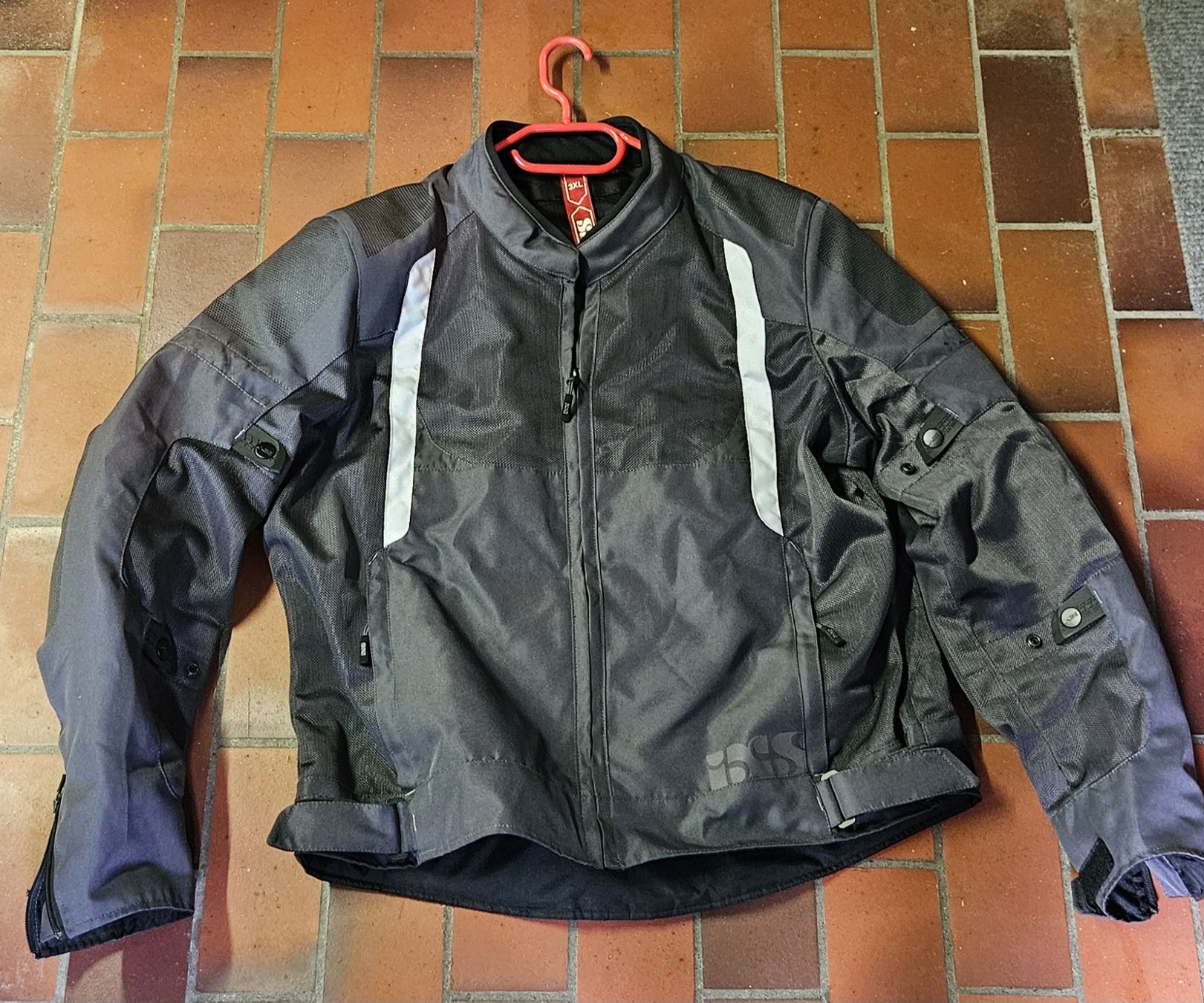 IXS Giacche: Motorradjacke Sommer IXS – Usato da Buochs venduto da buochser6