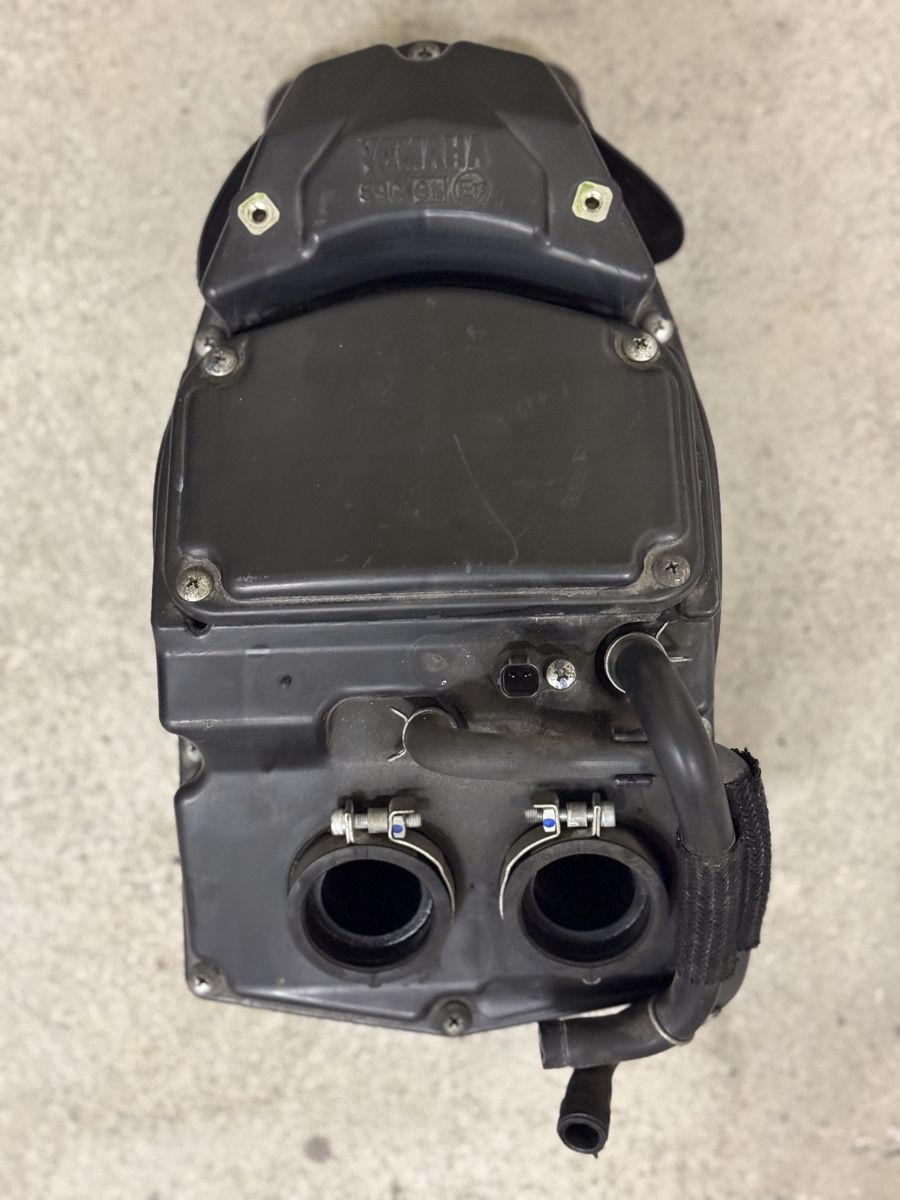 Yamaha Tutti i ricambio per moto: Luftfilterkasten YamahaT-Max 530 2012-2016 – Usato da Worb venduto da Peppebatta