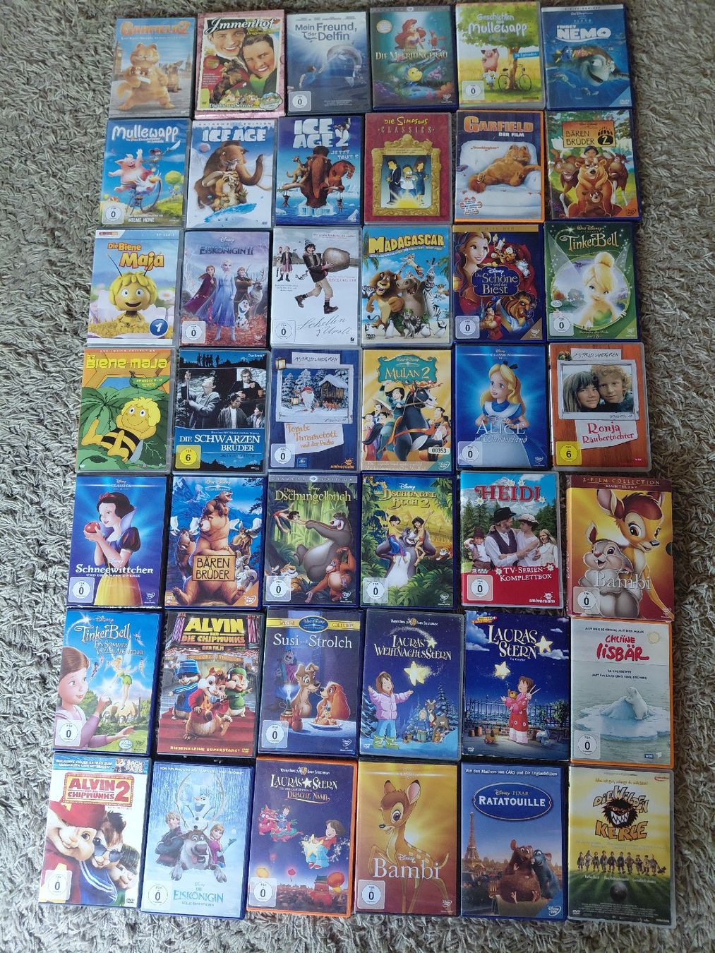 Tutti i DVDs: DVD 42 Kinderfilme ,Trickfilme – Usato da Allenwinden venduto da Muggi076