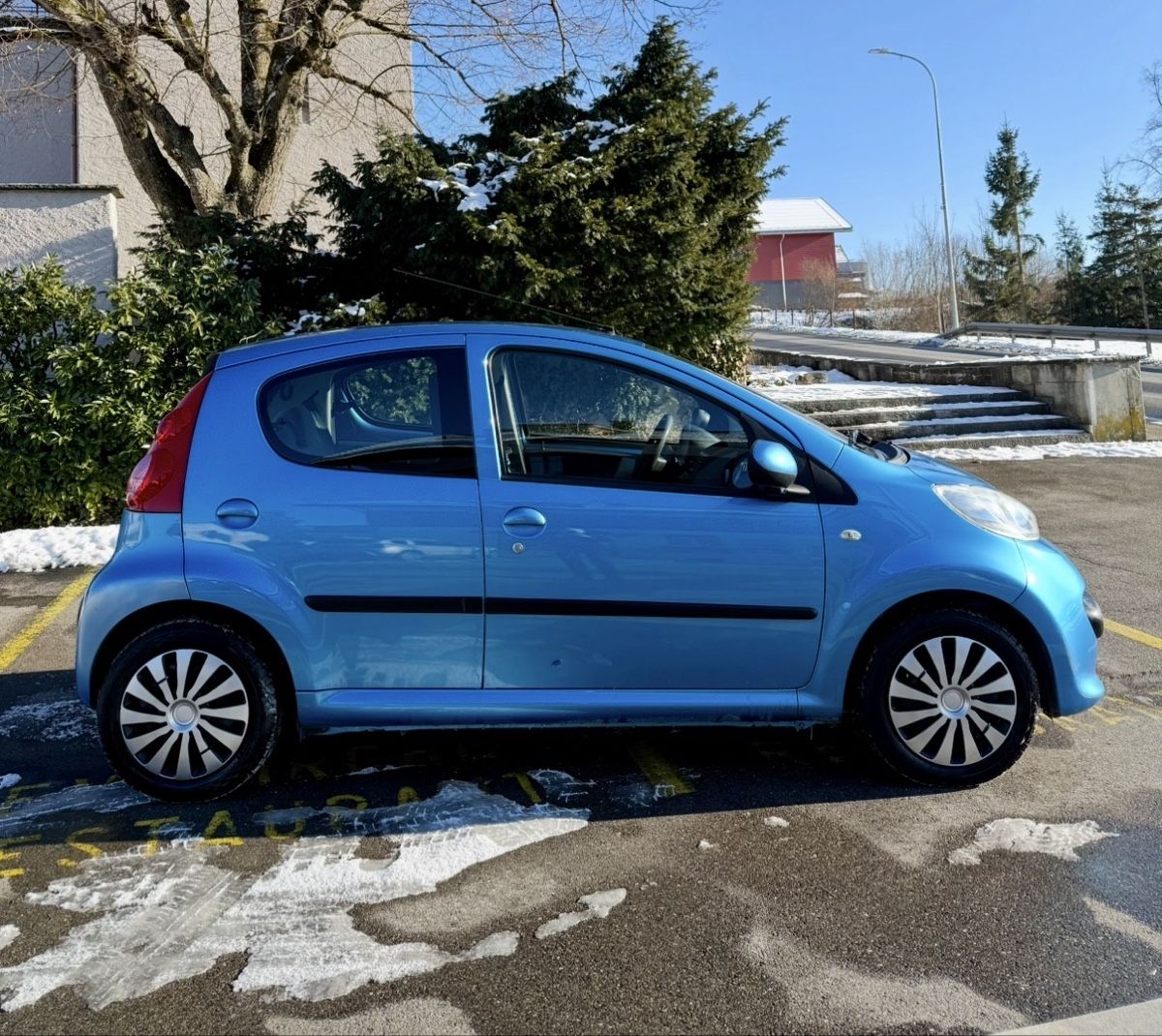 Peugeot Automobili: Peugeot 107 1.0 - 112000km – Usato da Lütisburg venduto da Deniiss 3