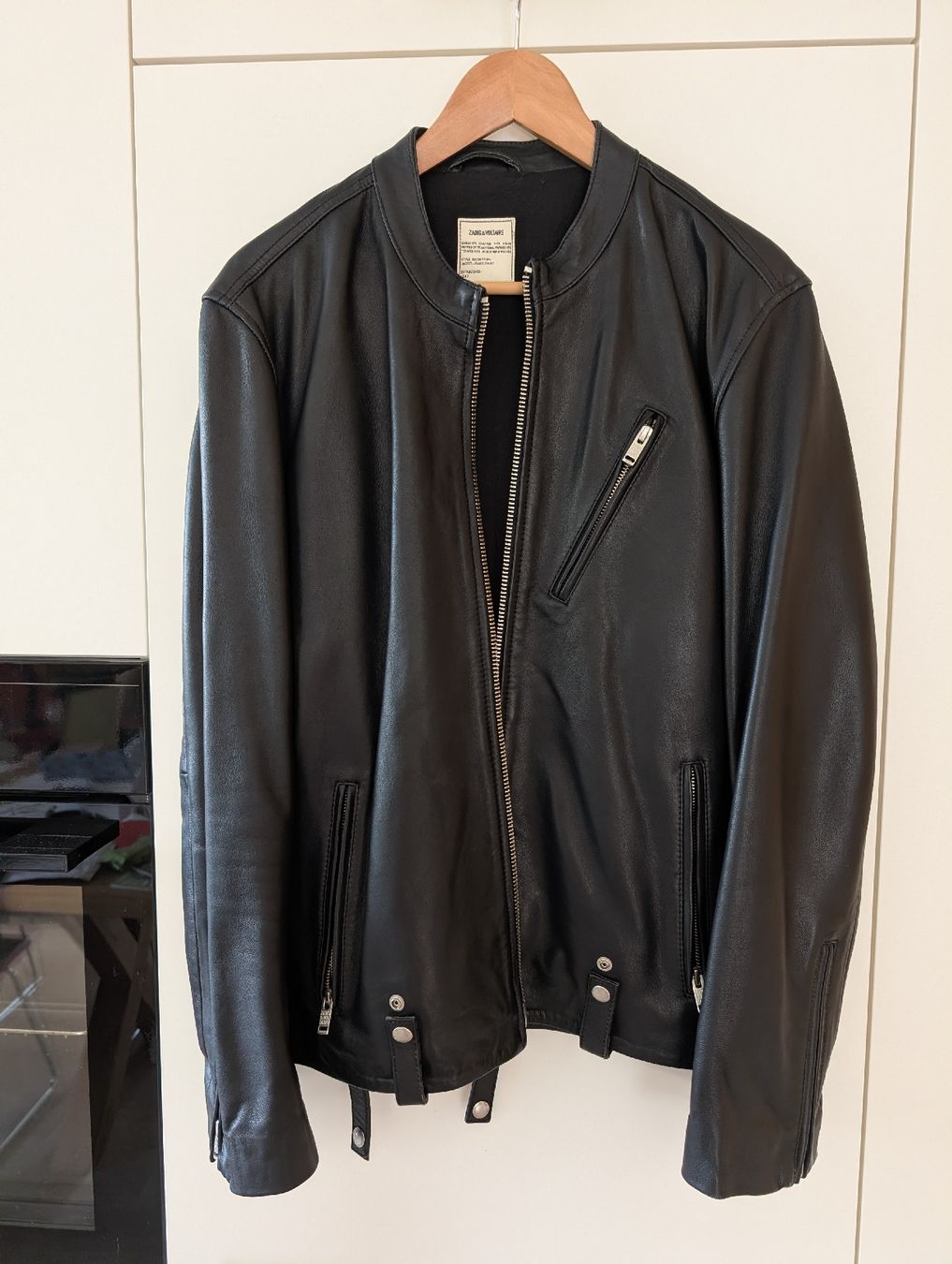 Zadig & Voltaire Giacche: Schwarze Lederjacke Zadig&Voltaire Large – Nuovo (secondo la descrizione) da Bern venduto da rabbit01