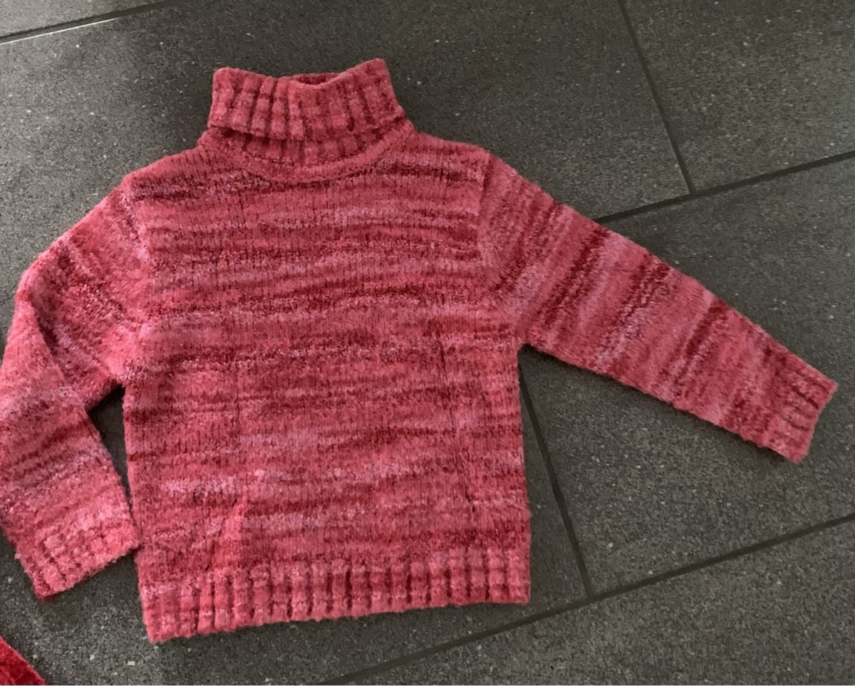 C&A Maglioni & Felpe: Rollkragenpullover Gr.110 – Usato da Hünenberg See venduto da spartakus02