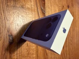 iPhone 17 Pro, 512 GB, Deep Blue
