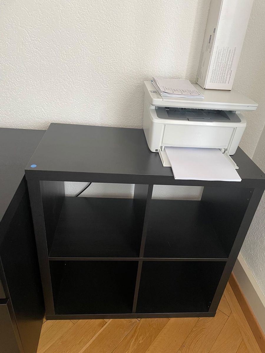 Schreibtische: Bureau avec petite étagère – Gebraucht aus Port von Bondpat 2