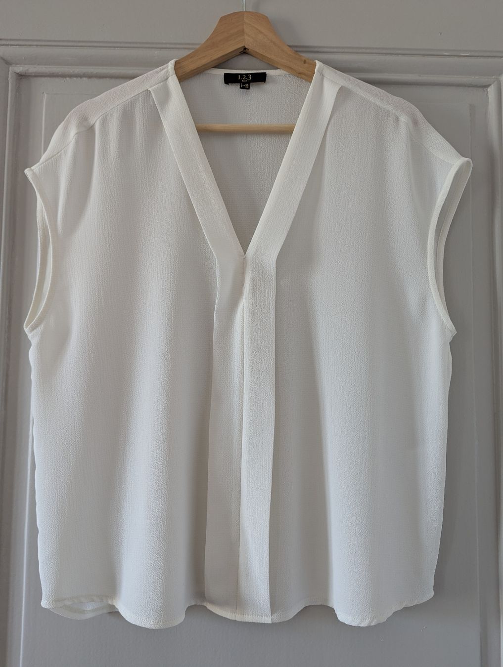 Top: haut marque 123 – Usato da Montreux venduto da dem_gyt9