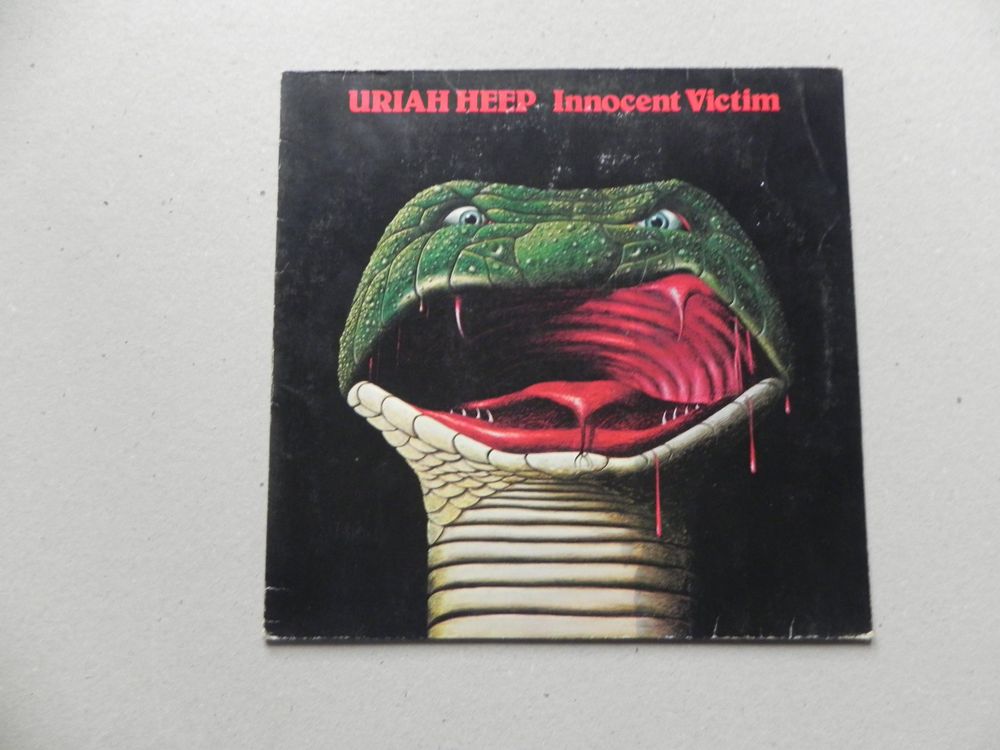 T-shirt Uriah Heep 1977 - Cadeau Noël - Marque Gildan - Personnalisable - Toutes Tailles - Neuf Avec étiquettes