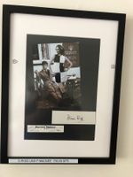 D. RIGG UND P. MACNEE / PASSPARTOUT / AUTOGRAMM VON BEIDEN