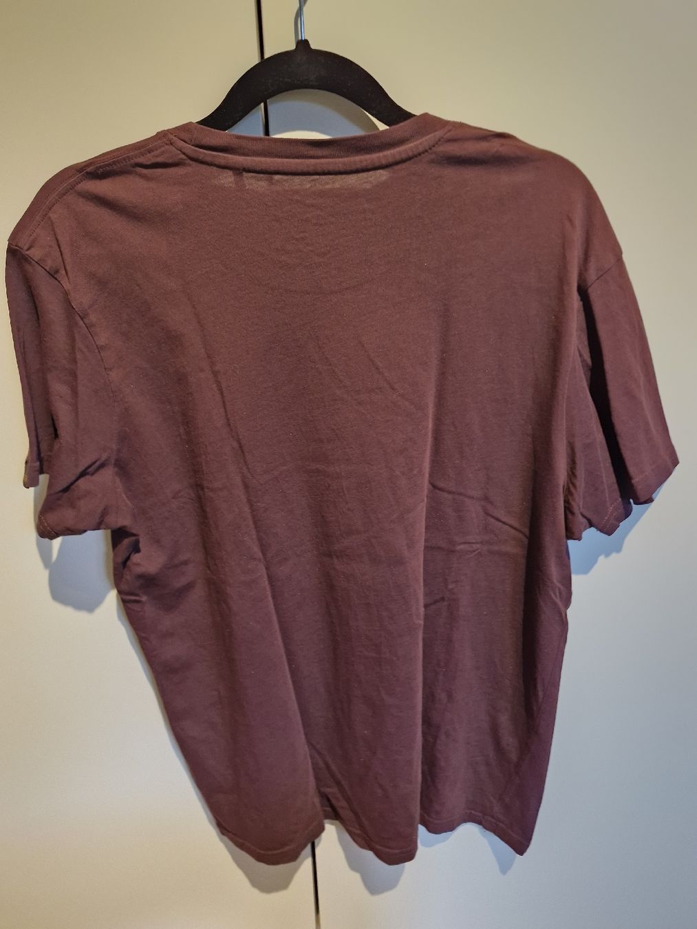 Alpha Industries T-shirt: Alpha Industries T-Shirt – Usato da Muotathal venduto da Sereina-muheim 1