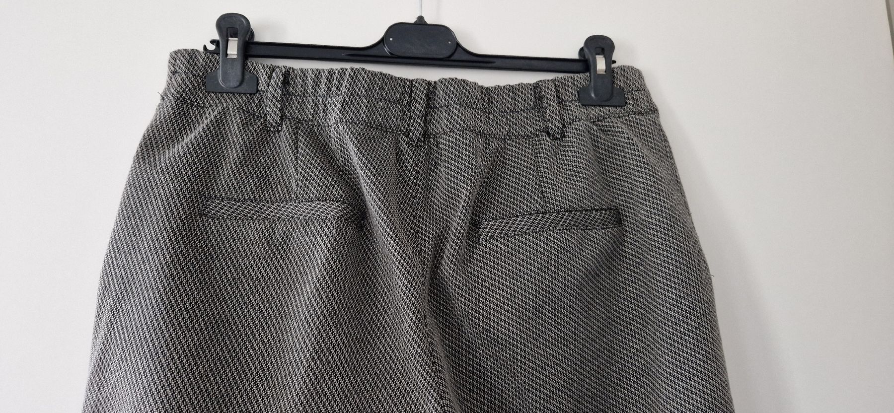 Pantaloni: Hose in Grösse 40 – Usato da Wiesendangen venduto da Stregolina 3