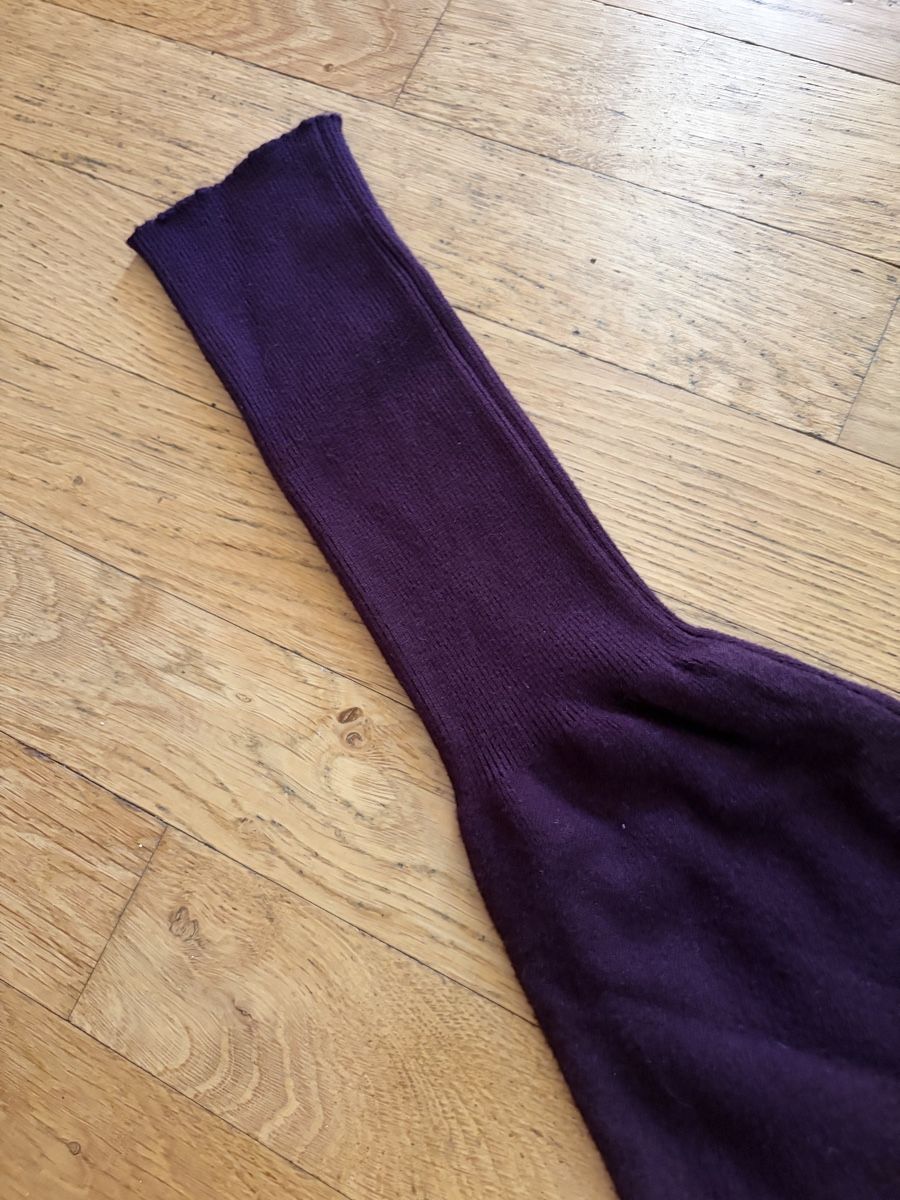 Pullover & Sweatshirts: Pull Easy Clothes violet épaule dénudée taille unique – Neu (gemäss Beschreibung) aus Martigny von O96 2