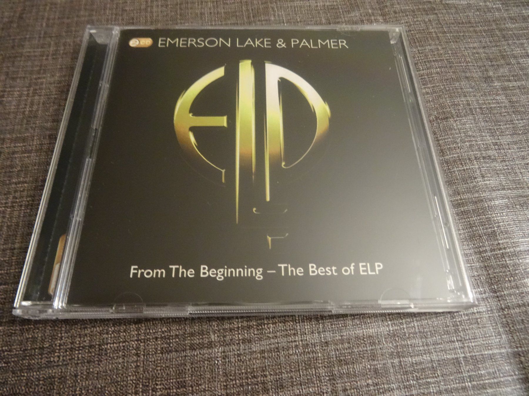 CD: Emerson, Lake & Palmer - From The Beginning CD – Usato da Olten venduto da Disc-Ausverkauf