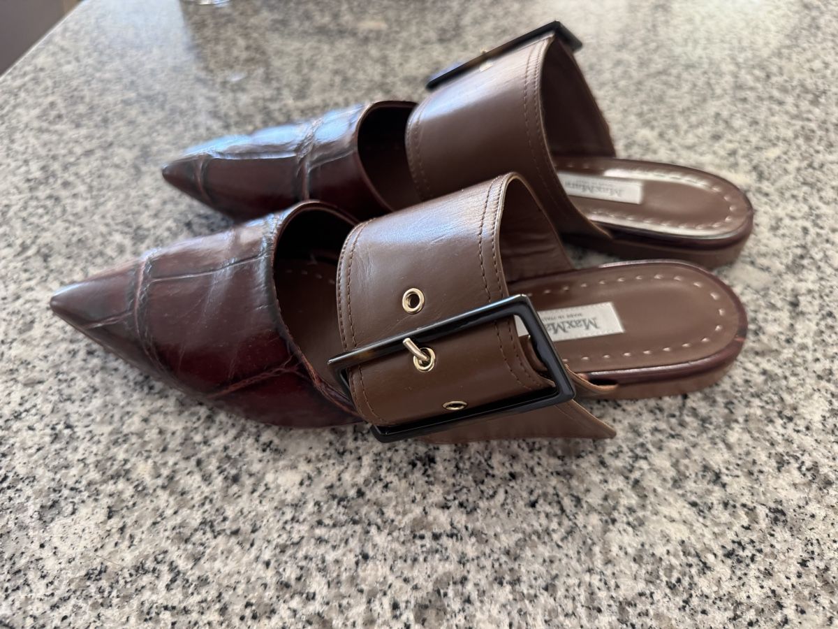 Max Mara Chaussures femmes: MaxMara Mule, Grösse 39   – D'occasion à Kilchberg ZH par Shu01 1