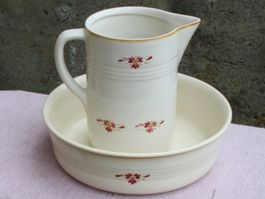 WASCHSCHÜSSEL UND WASSERKRUG - KRUG + SCHÜSSEL