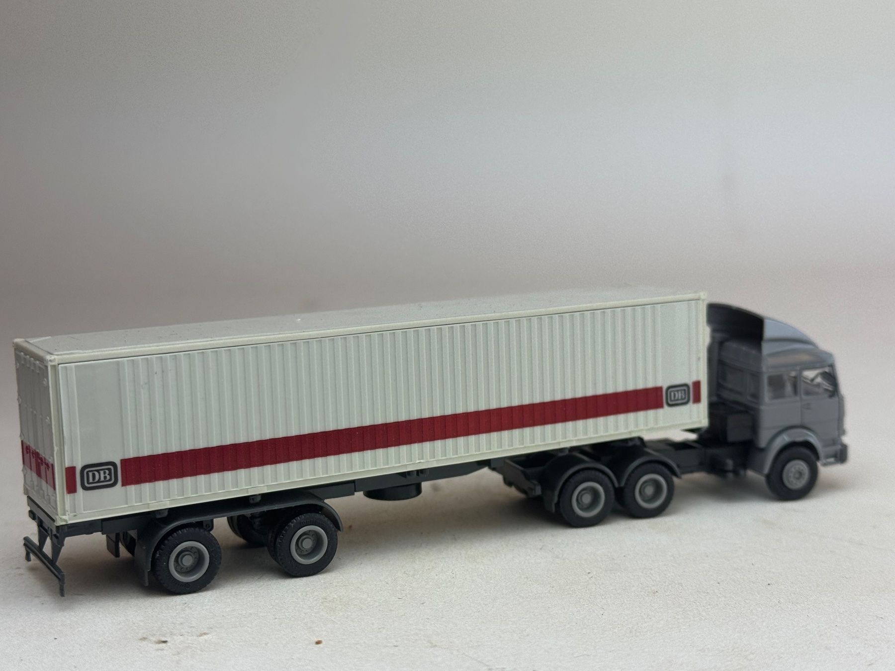 Herpa Modellautos: VE1- Herpa Iveco Container Sattelzug DB – Gebraucht aus Elm von Wikmtz 1