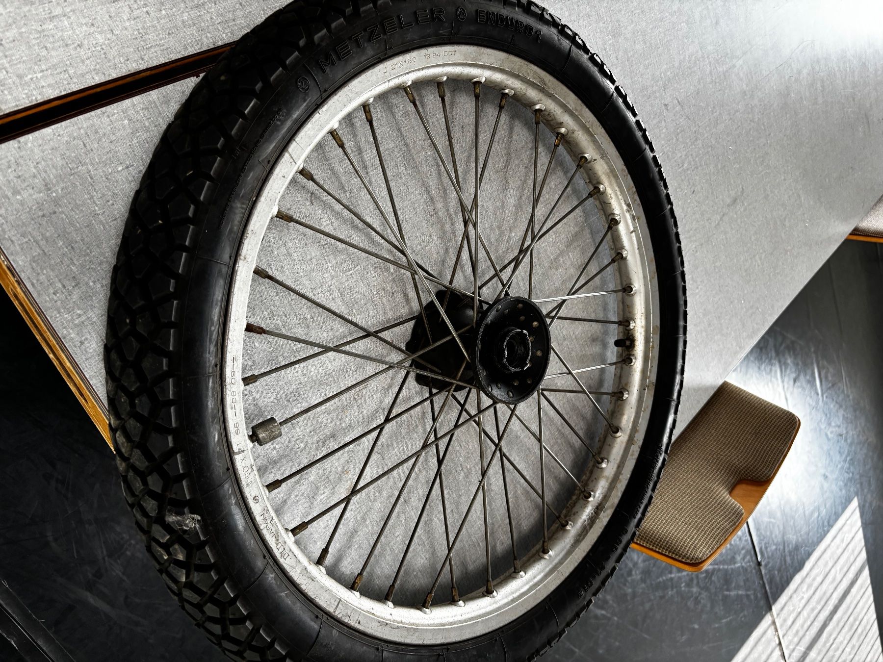 Pneumatici & Ruote complete: Radsatz Yamaha XT600, TT600 – Usato da Siegershausen venduto da Duc02 1