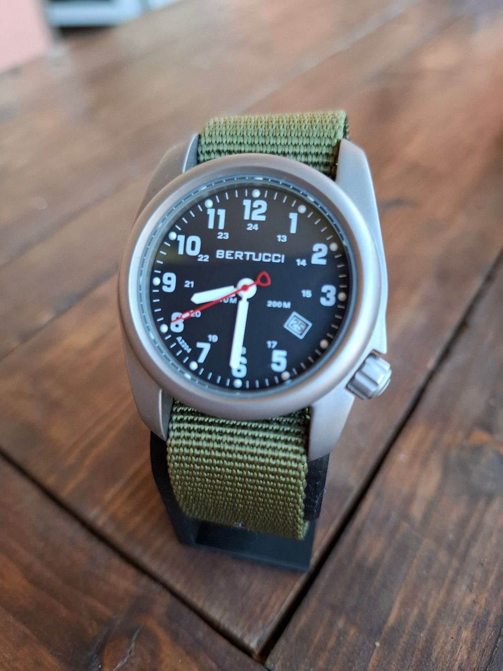 Montres: BERTUCCI A-2T Voll Titan – D'occasion à Effretikon par RossTheBoss