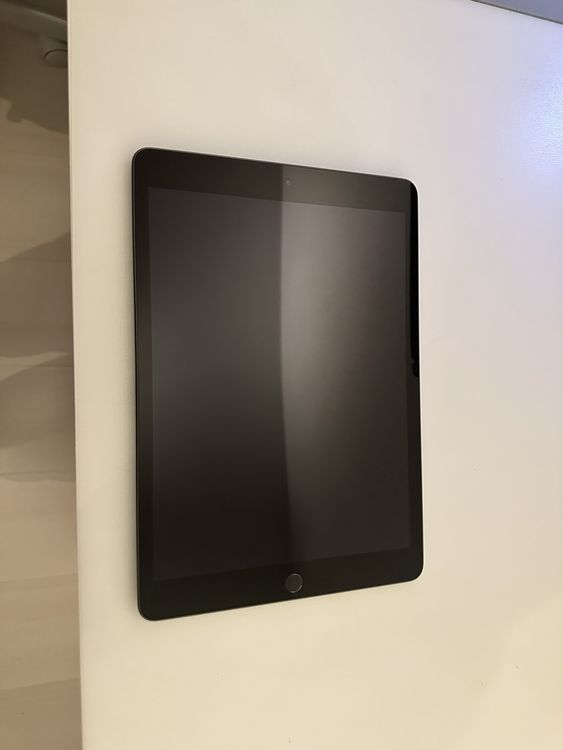 Ipad (7. Generation) 32 GB (Gebraucht) in Wettswil für CHF 100 – mit ...