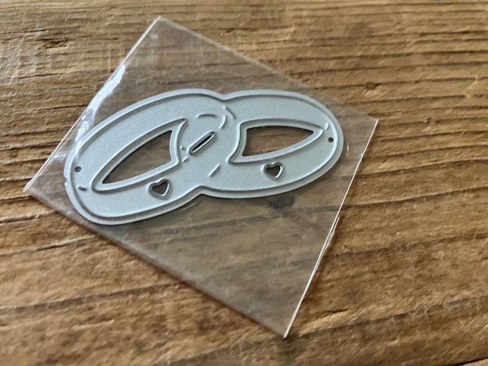 Schablonen: Neue Stanzschablone Eheringe – Neu und originalverpackt aus Effretikon von wenuss 2