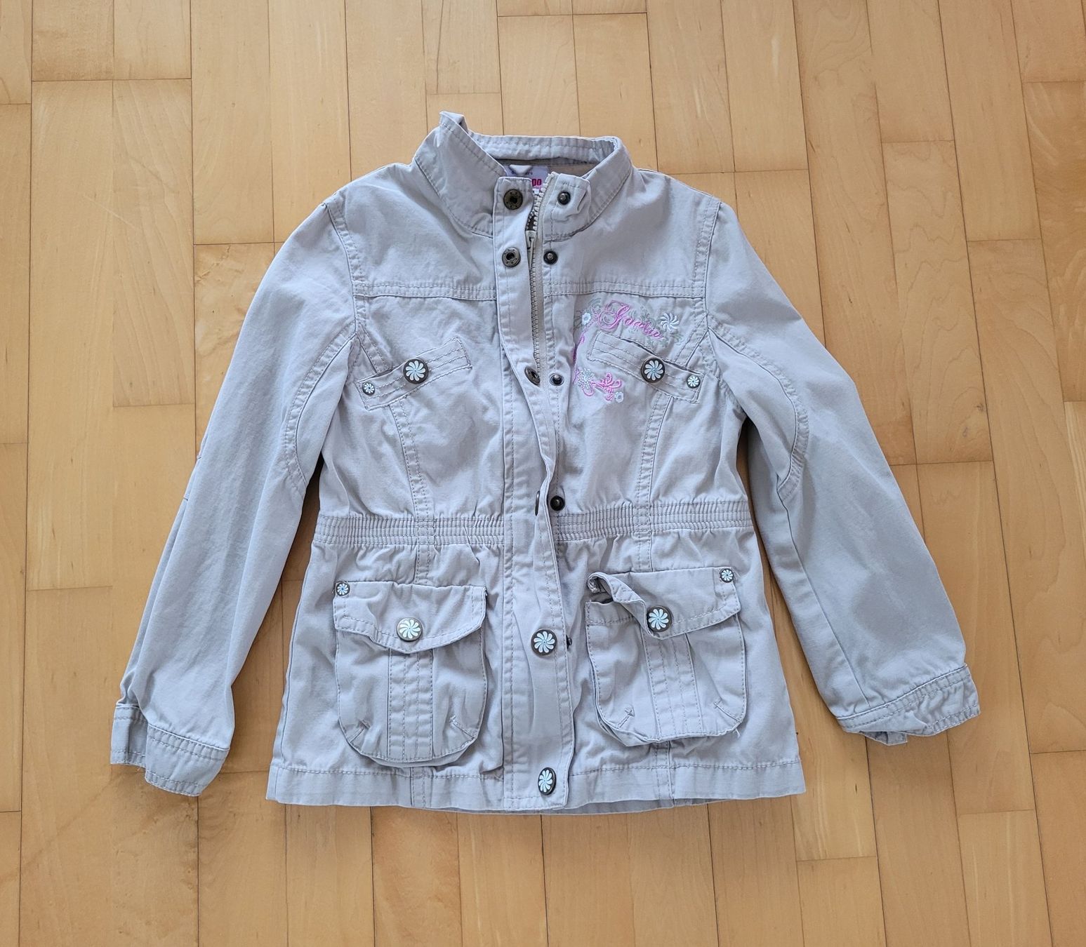 Giacche & Cappotti: Jacke Mädchen Gr.122 – Usato da St. Margrethen SG venduto da SamusAran