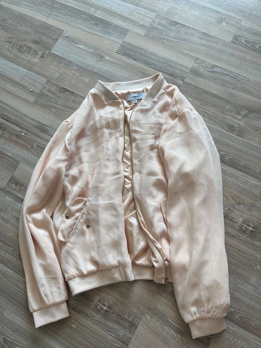 Zebra Giacche: Veste rose ZEBRA – Usato da Le Locle venduto da Mayd_h 3